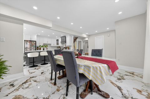 Photo 12 at 1 Arisaig Drive, Maple, Vaughan