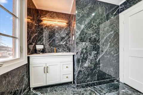 Photo 32 at 1 Arisaig Drive, Maple, Vaughan