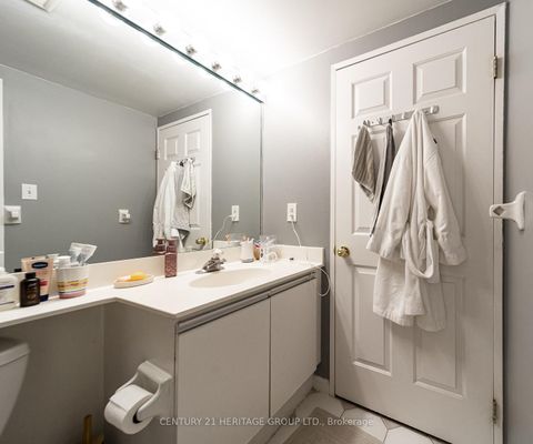 Photo 14 at 1601 - 101 Subway Crescent, City Centre West, Toronto