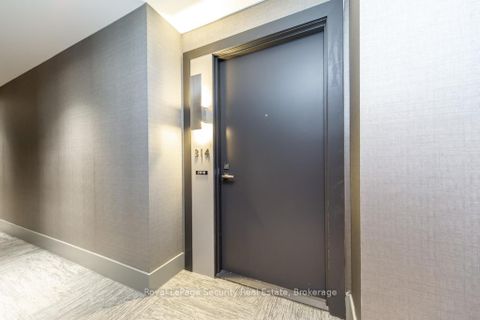 Photo 3 at 314 - 2916 Highway 7 Road, Concord, Vaughan