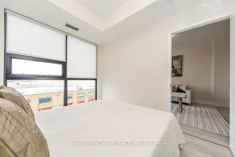 Photo 18 at 314 - 2916 Highway 7 Road, Concord, Vaughan