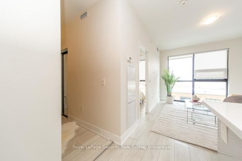 Photo 21 at 314 - 2916 Highway 7 Road, Concord, Vaughan