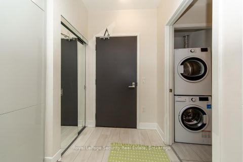 Photo 23 at 314 - 2916 Highway 7 Road, Concord, Vaughan