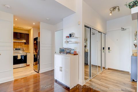 Photo 3 at 203 - 2737 Keele Street, CFB, Toronto
