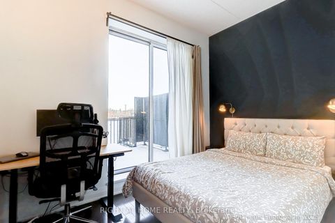 Photo 12 at 203 - 2737 Keele Street, CFB, Toronto