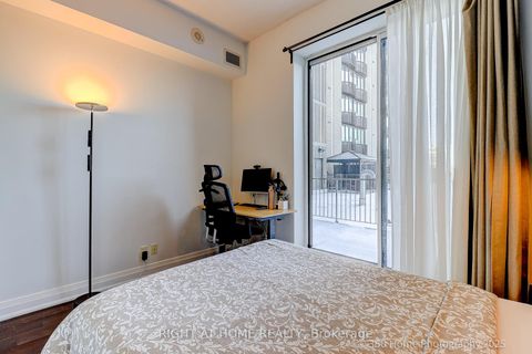 Photo 13 at 203 - 2737 Keele Street, CFB, Toronto