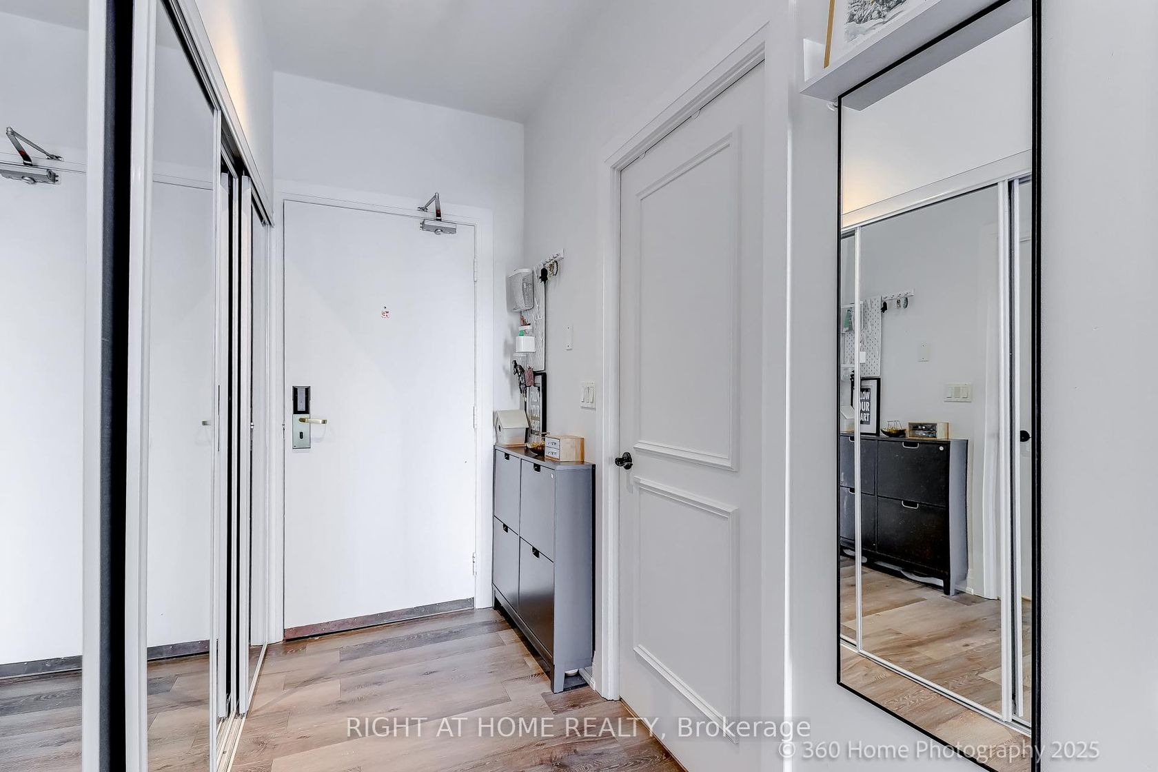 203 - 2737 Keele Street, CFB, Toronto 