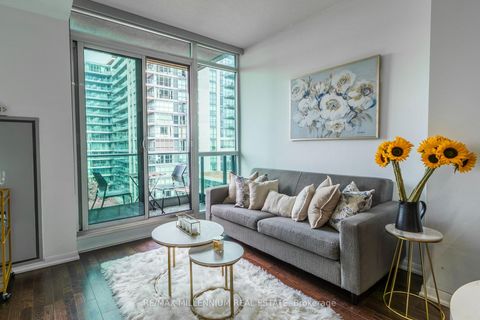 Photo 1 at 712 - 215 Fort York Boulevard, Waterfront Communities C1, Toronto