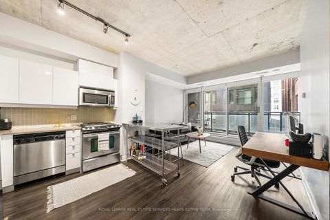 Photo 4 at 201 - 127 Queen Street E, Yonge Corridor, Toronto