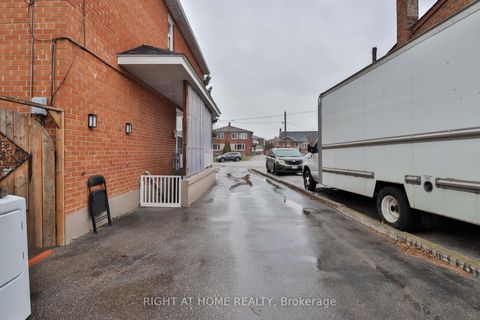 Photo 6 at 17 Rambler Place, Jane Heights, Toronto