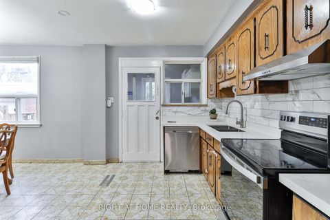 Photo 15 at 17 Rambler Place, Jane Heights, Toronto