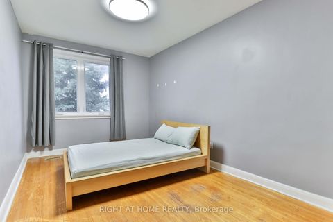 Photo 30 at 17 Rambler Place, Jane Heights, Toronto