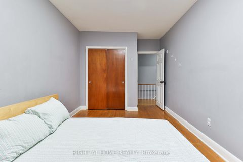 Photo 31 at 17 Rambler Place, Jane Heights, Toronto