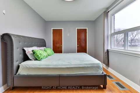 Photo 39 at 17 Rambler Place, Jane Heights, Toronto