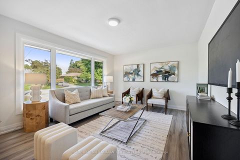 Photo 1 at 752 Glenforest Street, Northglen, Oshawa