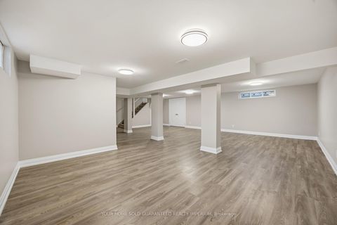 Photo 9 at 752 Glenforest Street, Northglen, Oshawa