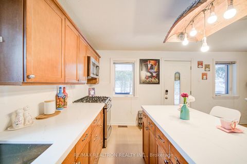 Photo 10 at 357 Baldwin Road, Baldwin, Georgina