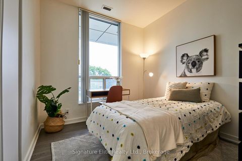 Photo 15 at TH128 - 38 Lee Centre Drive, Woburn, Toronto