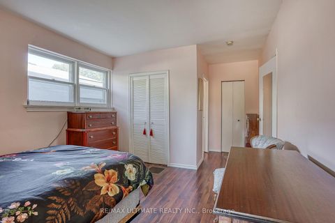 Photo 12 at 23 Westcroft Drive, West Hill, Toronto