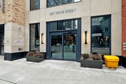 Photo 5 at 703 - 327 King Street W, Waterfront Communities C1, Toronto