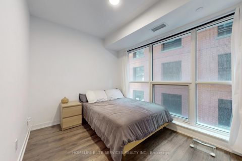 Photo 21 at 703 - 327 King Street W, Waterfront Communities C1, Toronto