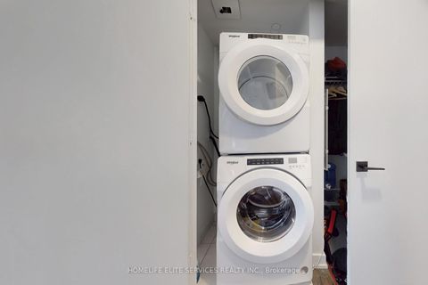 Photo 29 at 703 - 327 King Street W, Waterfront Communities C1, Toronto