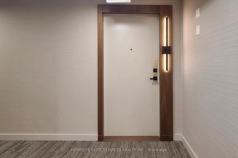 Photo 33 at 703 - 327 King Street W, Waterfront Communities C1, Toronto