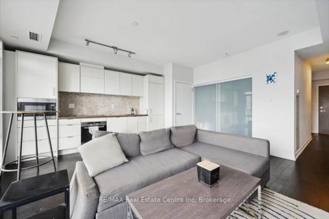 Photo 7 at 4005 - 21 Widmer Street, Waterfront Communities C1, Toronto