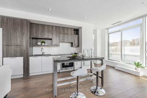 Photo 1 at 4104 - 30 Nelson Street, Waterfront Communities C1, Toronto