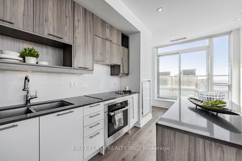 Photo 4 at 4104 - 30 Nelson Street, Waterfront Communities C1, Toronto