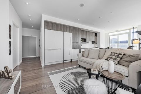 Photo 5 at 4104 - 30 Nelson Street, Waterfront Communities C1, Toronto