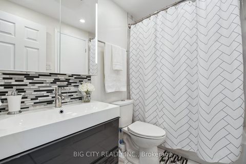 Photo 16 at 21 - 321 Trudelle Street, Eglinton East, Toronto