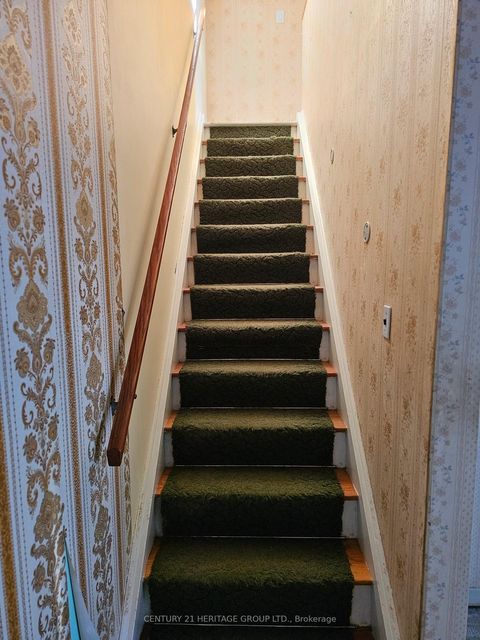 Photo 9 at 161 - 70 Driftwood Avenue, Jane Heights, Toronto