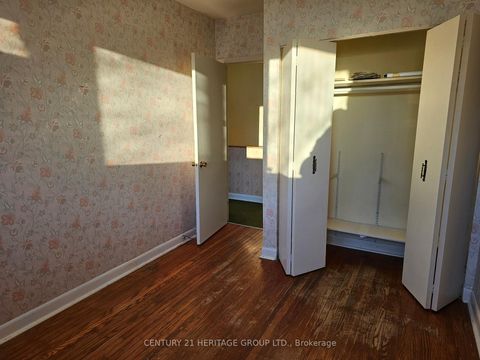 Photo 12 at 161 - 70 Driftwood Avenue, Jane Heights, Toronto