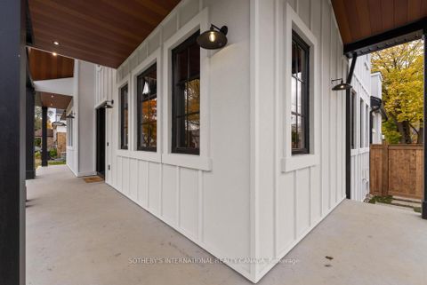 Photo 3 at 118 Warwood Road, City Centre West, Toronto