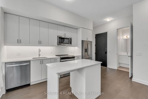 Photo 5 at 102 - 3220 William Coltson Avenue, JM Joshua Meadows, Oakville