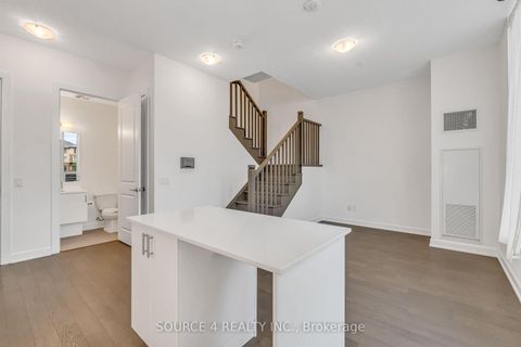 Photo 9 at 102 - 3220 William Coltson Avenue, JM Joshua Meadows, Oakville