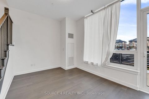 Photo 12 at 102 - 3220 William Coltson Avenue, JM Joshua Meadows, Oakville