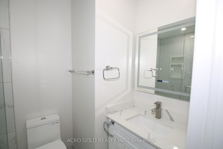 Photo 12 at 96 Archdekin Drive, Madoc, Brampton