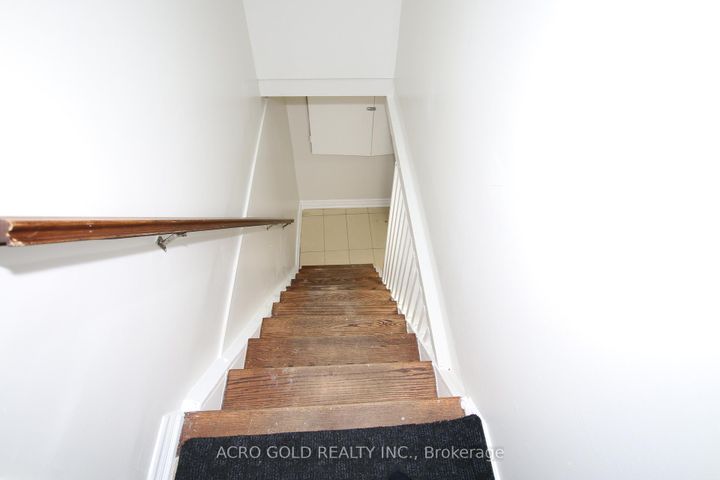 Photo 24 at 96 Archdekin Drive, Madoc, Brampton