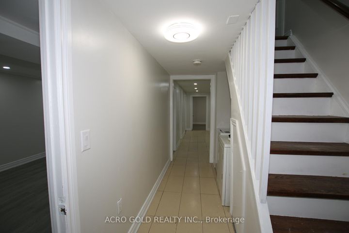 Photo 26 at 96 Archdekin Drive, Madoc, Brampton