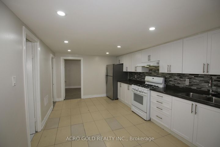 Photo 31 at 96 Archdekin Drive, Madoc, Brampton