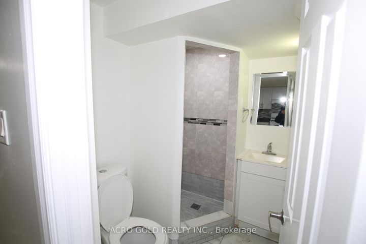 Photo 32 at 96 Archdekin Drive, Madoc, Brampton