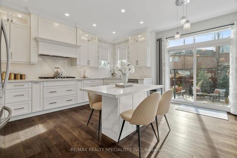 Photo 15 at 174 Milkweed Way, BR Bronte, Oakville