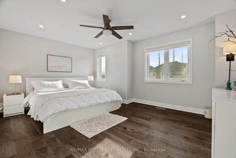 Photo 21 at 174 Milkweed Way, BR Bronte, Oakville