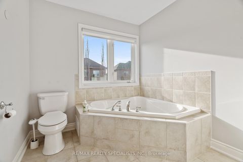 Photo 24 at 174 Milkweed Way, BR Bronte, Oakville