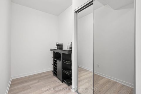 Photo 4 at 1426 - 498 Caldari Road, Concord, Vaughan