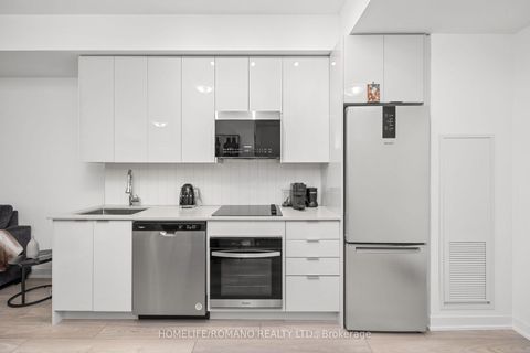 Photo 7 at 1426 - 498 Caldari Road, Concord, Vaughan