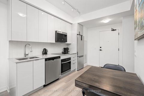 Photo 8 at 1426 - 498 Caldari Road, Concord, Vaughan