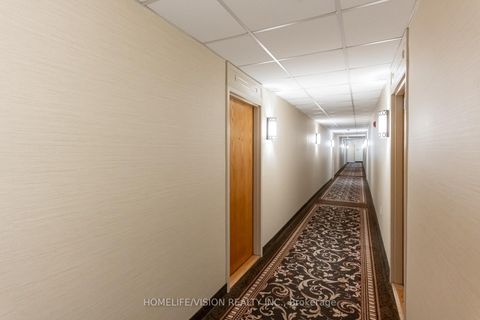 Photo 10 at 807 - 326 Major Mackenzie Drive E, Crosby, Richmond Hill